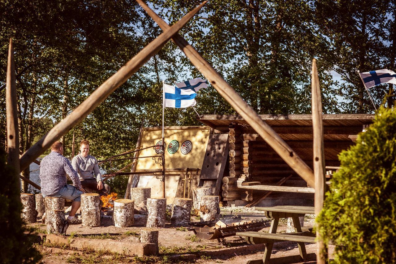 Hotelli Gustavelund Tuusula Buitenkant foto